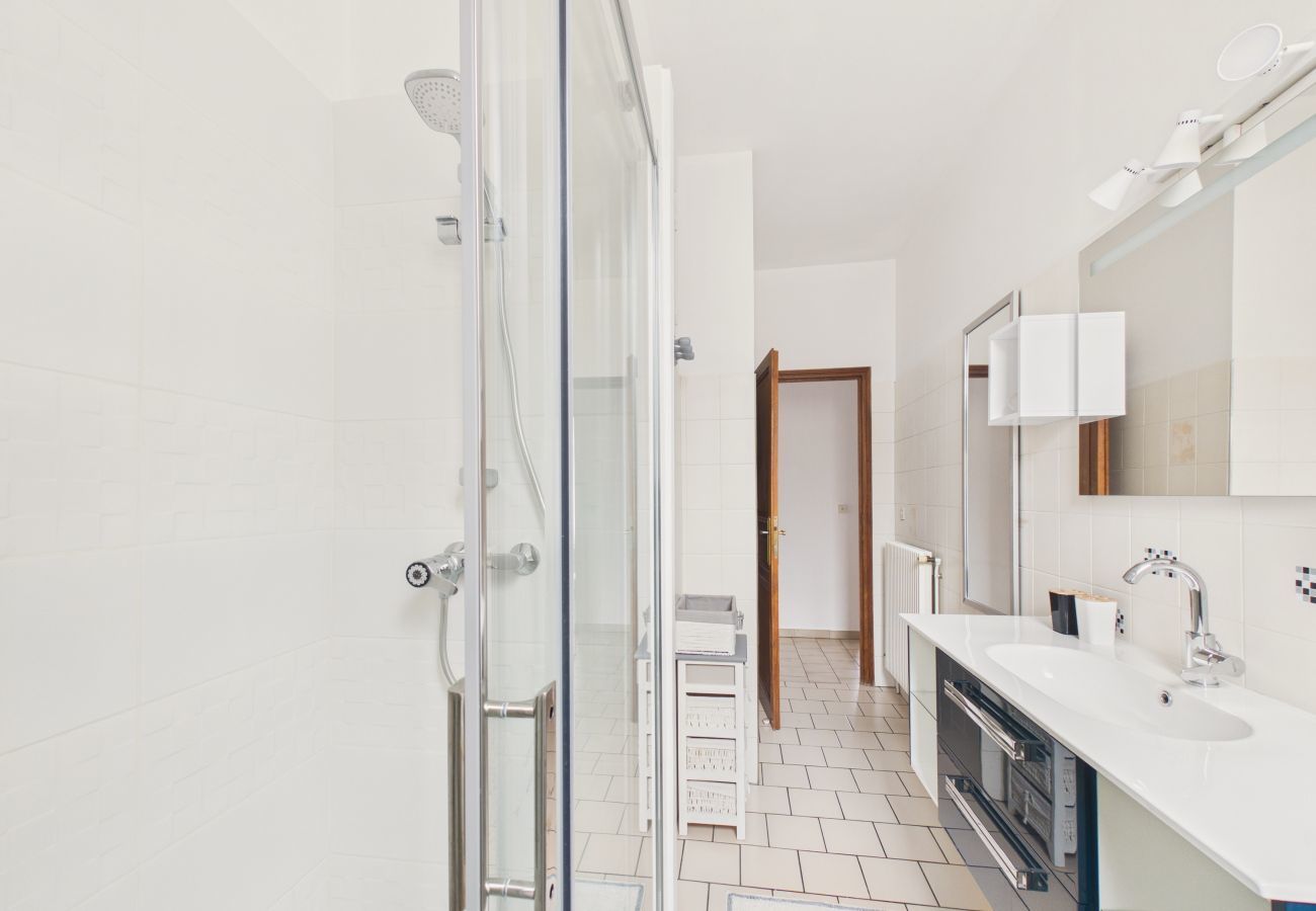 House in Montignac - House for 4 with terrace - Montignac town centre