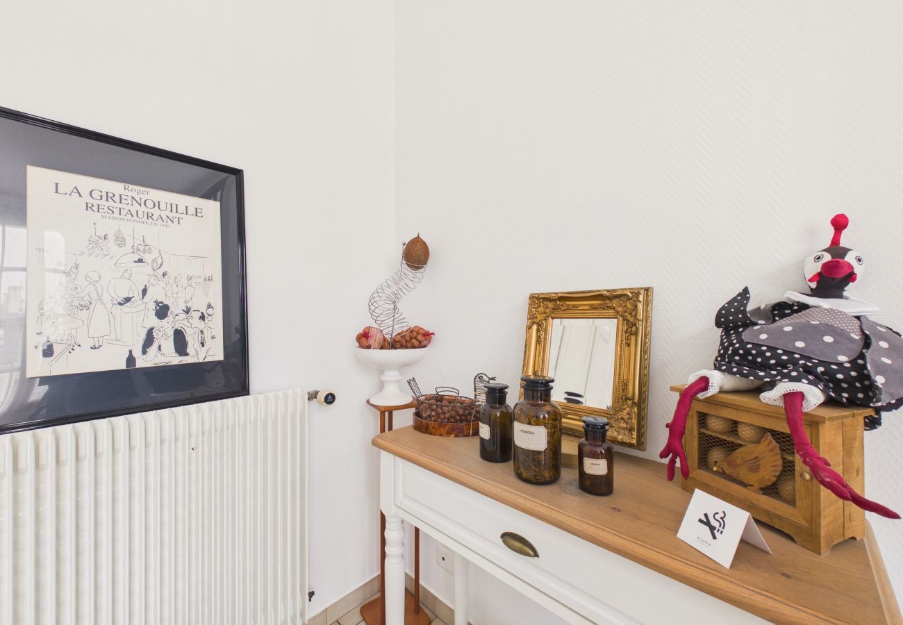 House in Montignac - House for 4 with terrace - Montignac town centre