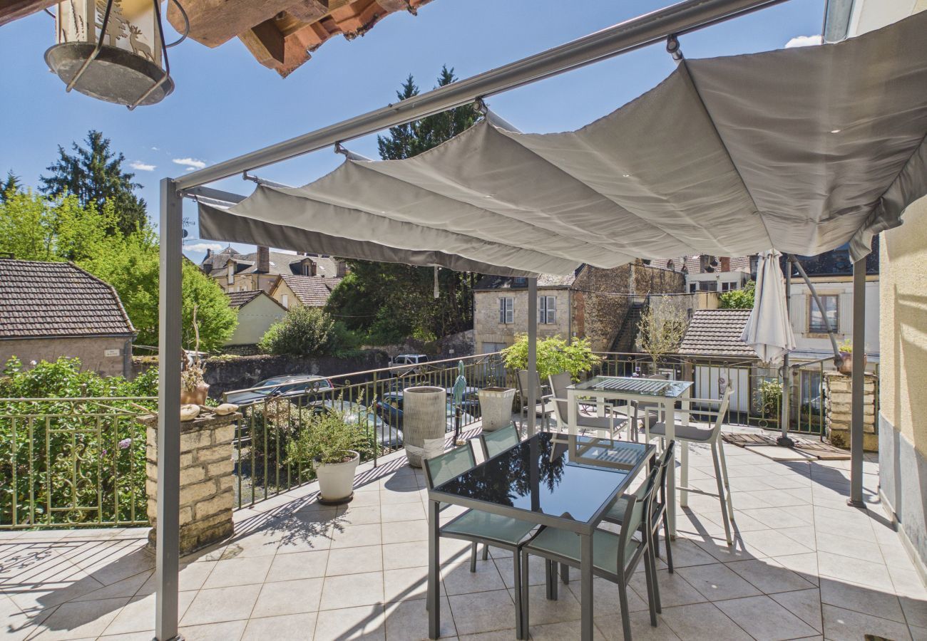 House in Montignac - House for 4 with terrace - Montignac town centre