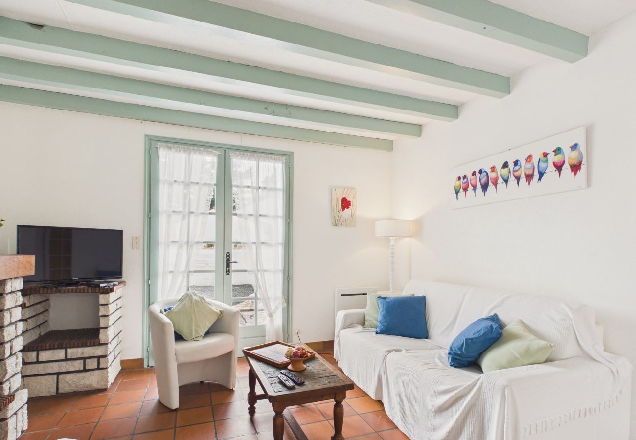 House in Longeville-sur-Mer - House for 6 with garden and terrace