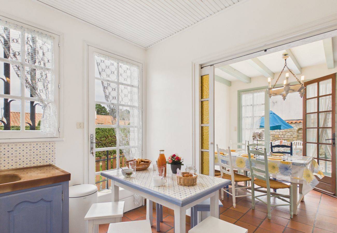 House in Longeville-sur-Mer - House for 6 with garden and terrace