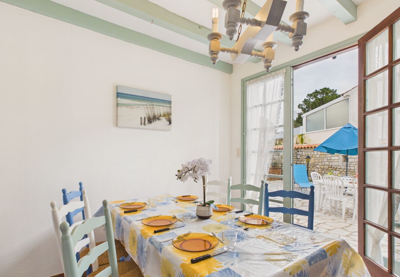 House in Longeville-sur-Mer - House for 6 with garden and terrace