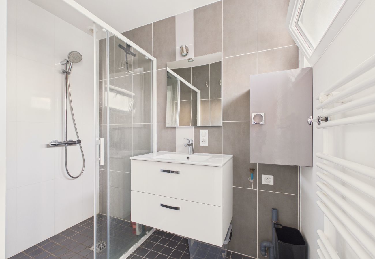 Apartment in Le Pouliguen - Charming 4-person flat with terrace