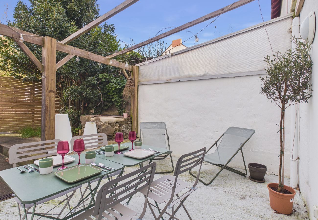 Apartment in Le Pouliguen - Charming 4-person flat with terrace