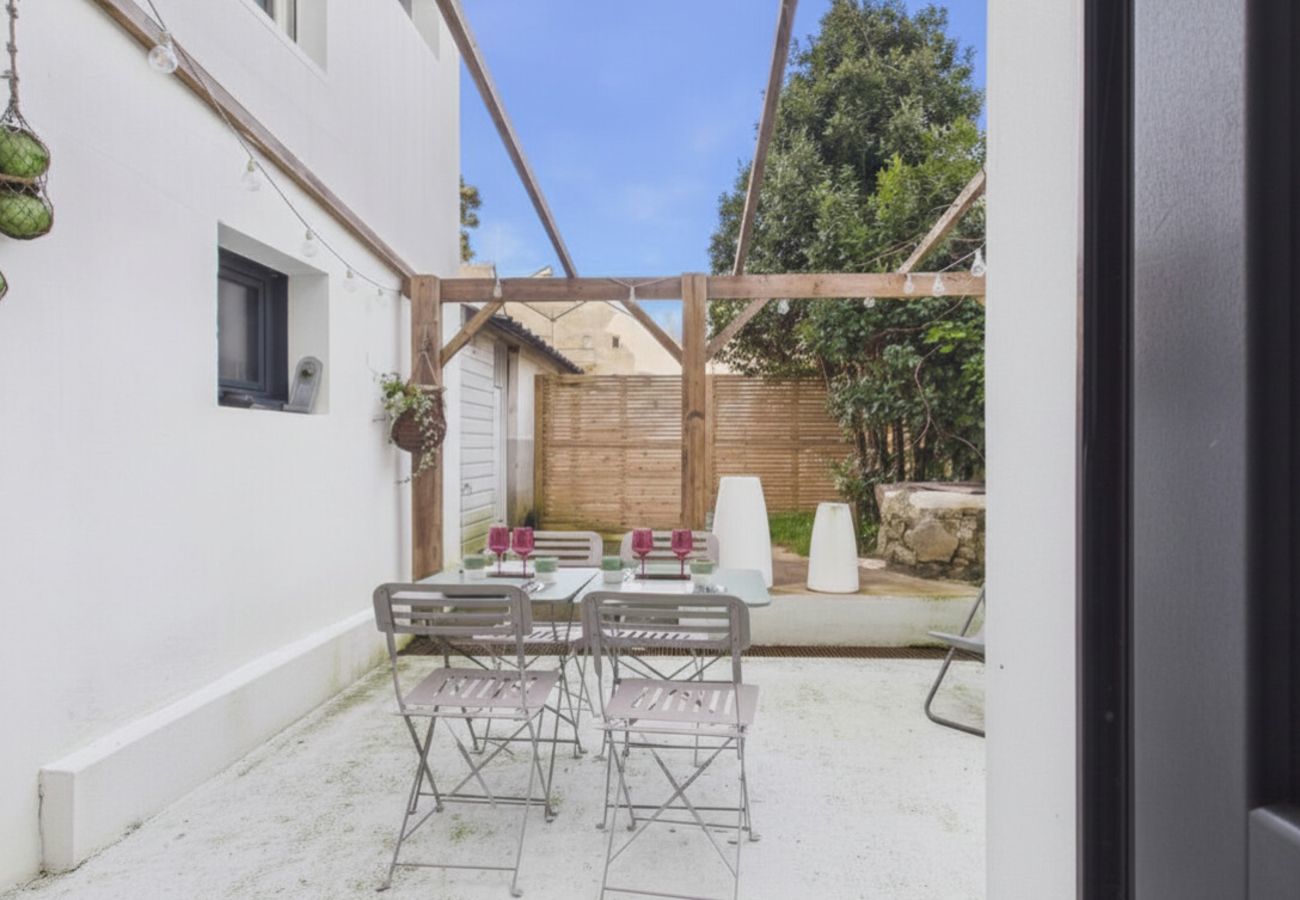 Apartment in Le Pouliguen - 350m from Port – Apartment for 4 with terrace