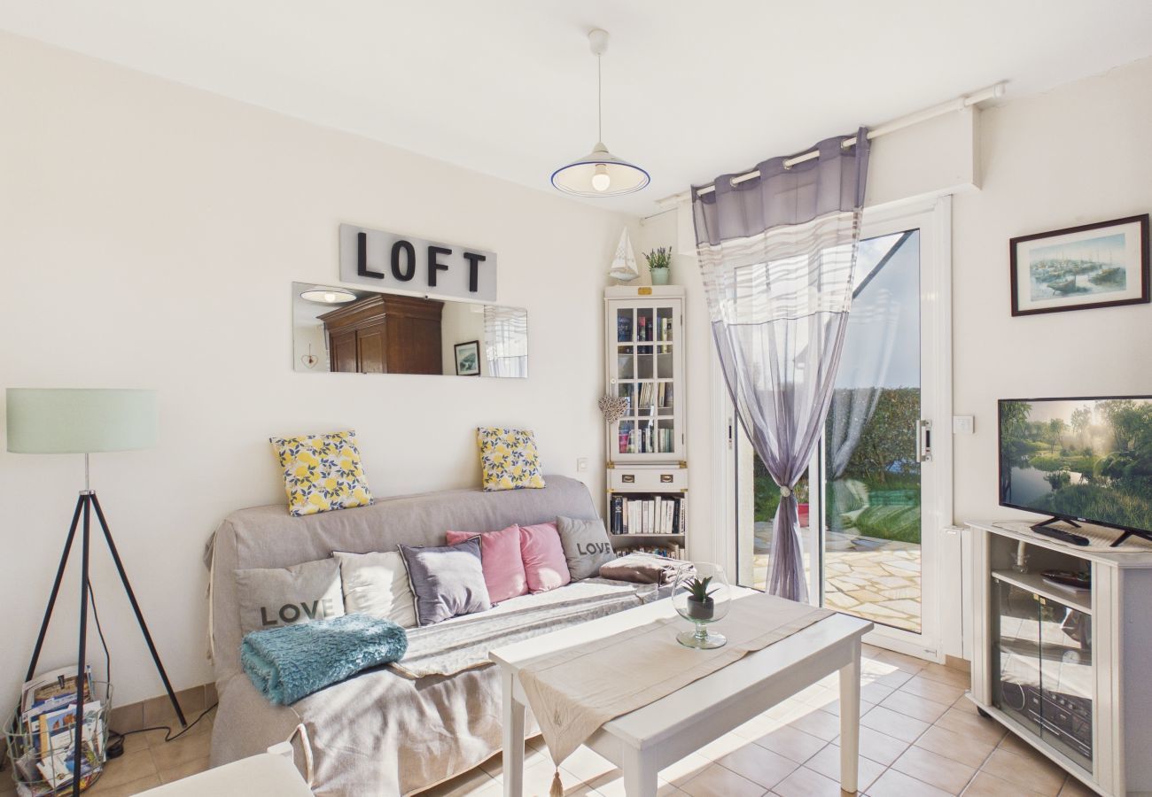 House in Saint-Gildas-de-Rhuys - 500m from the beach, house for 6 with garden