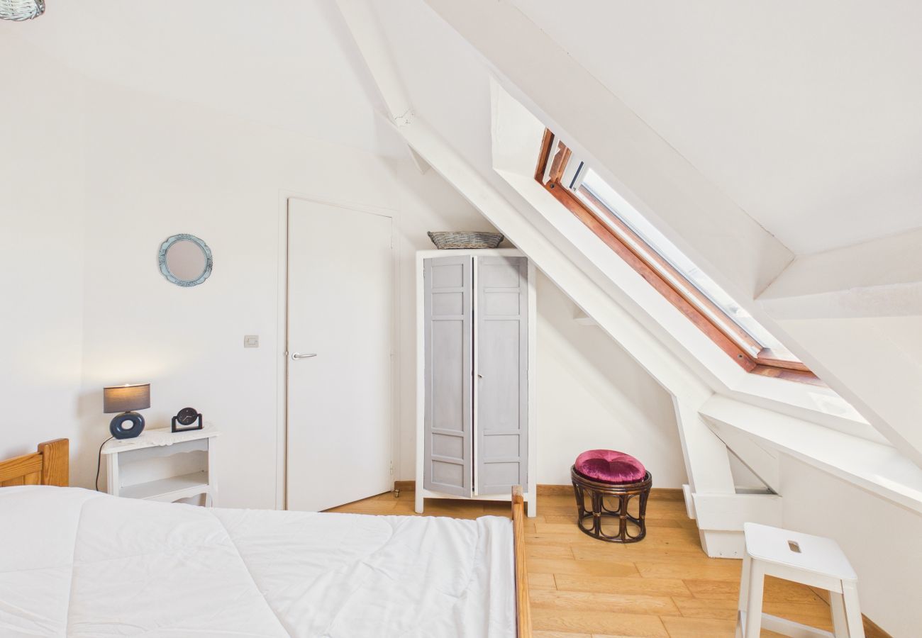 House in Saint-Gildas-de-Rhuys - 500m from the beach, house for 6 with garden