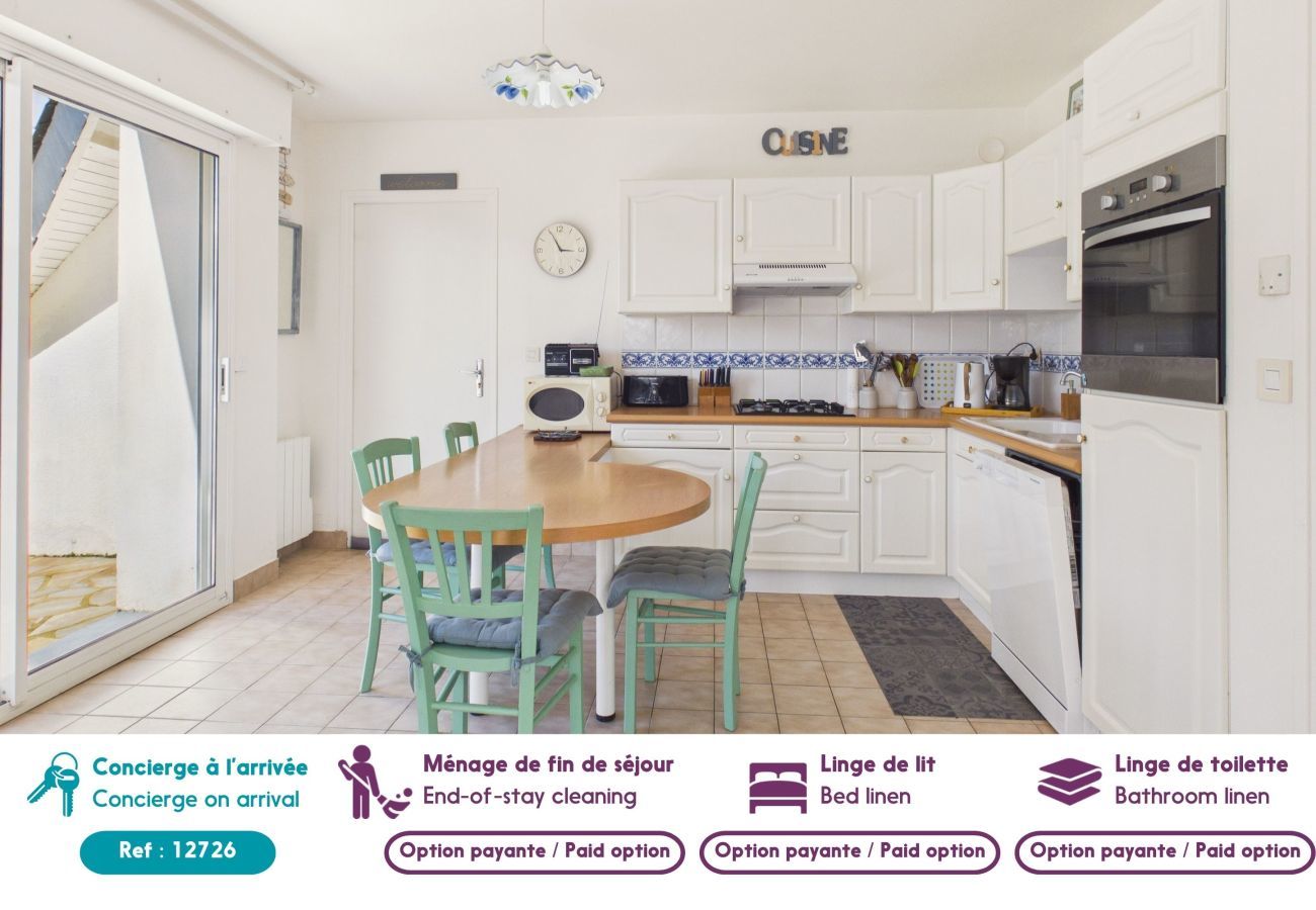 House in Saint-Gildas-de-Rhuys - 500m from the beach, house for 6 with garden