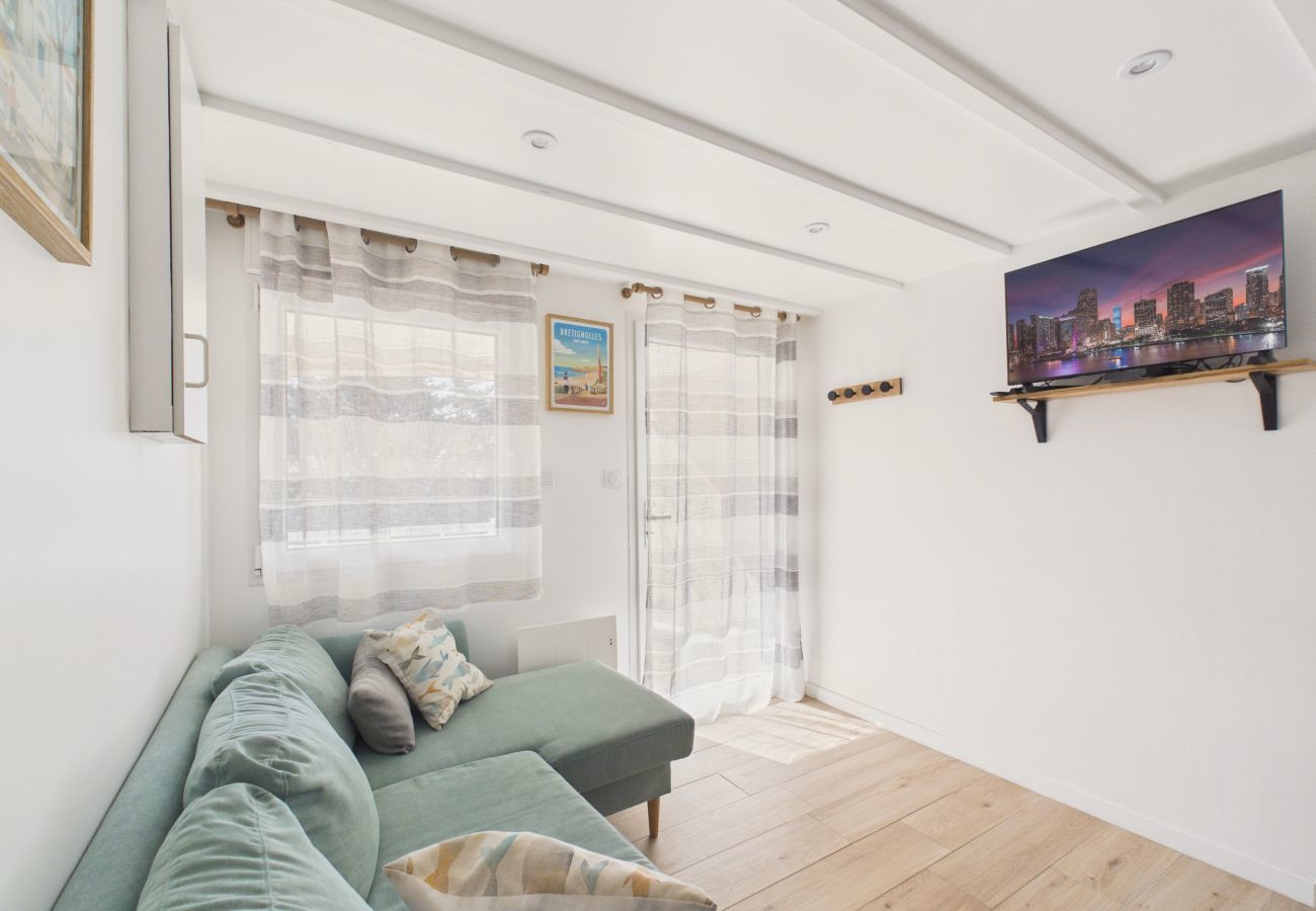 Terraced House in Bretignolles-sur-Mer - Beach 500m away, house for 4 with garden