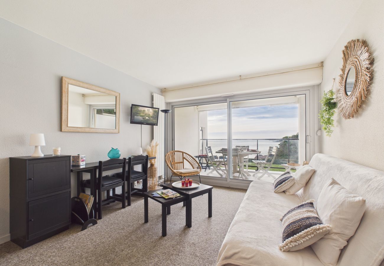 Apartment in Pornic - Apartment for 4  with sea view and balcony