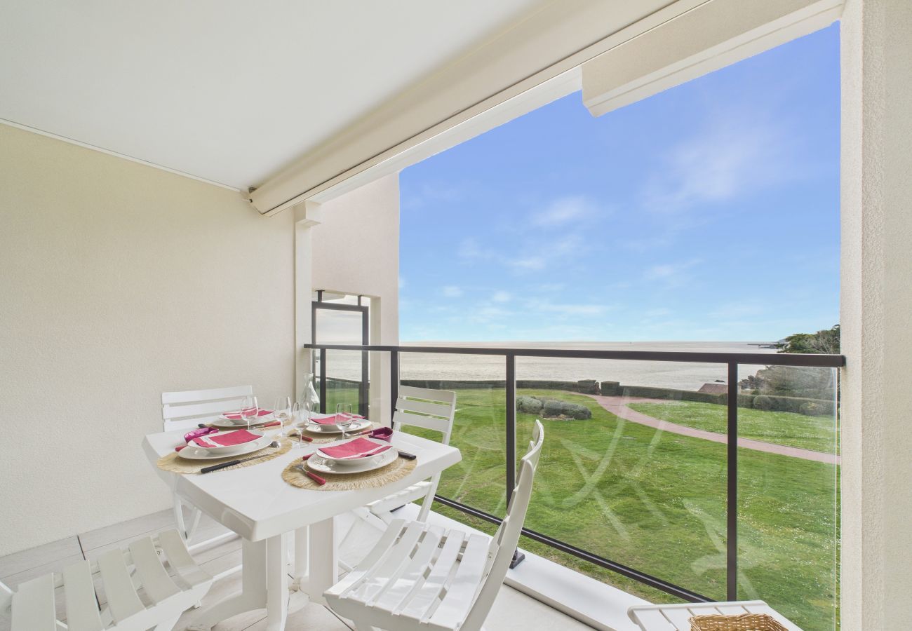 Apartment in Pornic - Apartment for 4  with sea view and balcony