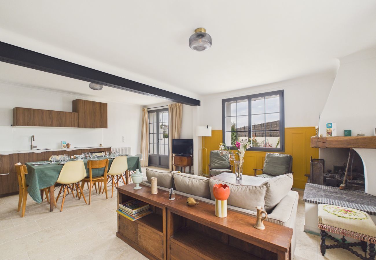 House in L'Epine - House for 8, garden, 700 m from the beach