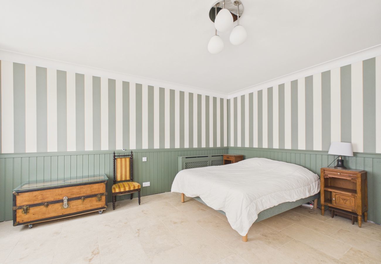 House in L'Epine - House for 8, garden, 700 m from the beach