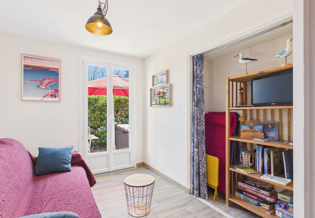 House in Sarzeau - House for 4 with garden and terrace in a quiet area