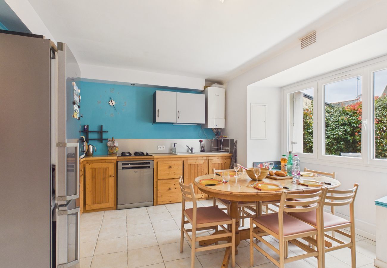 House in Sarzeau - Family home for 4 adults / 2 kids – Sarzeau