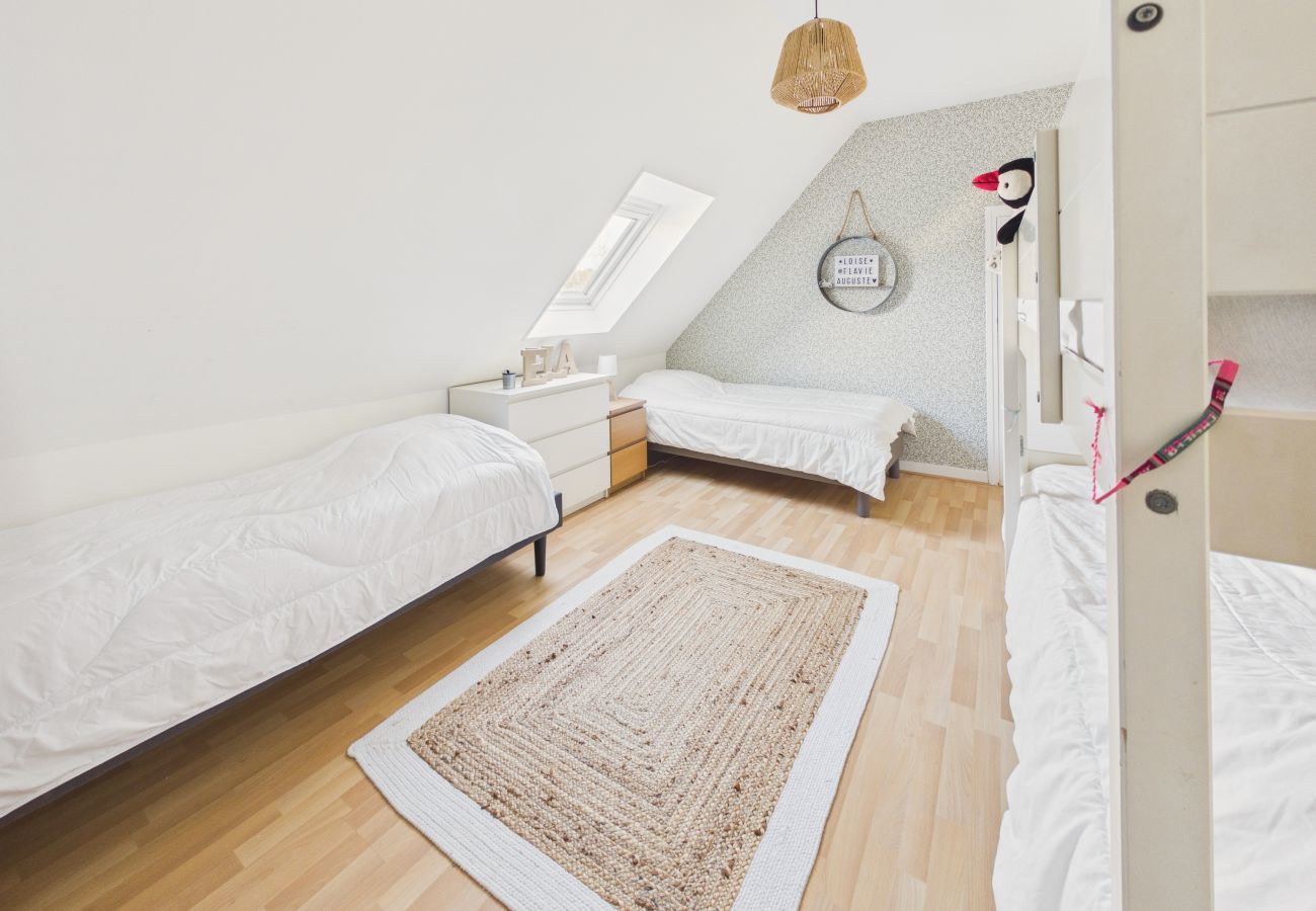 House in La Forêt-Fouesnant - House for 6 adults and 3 children – 900m beach