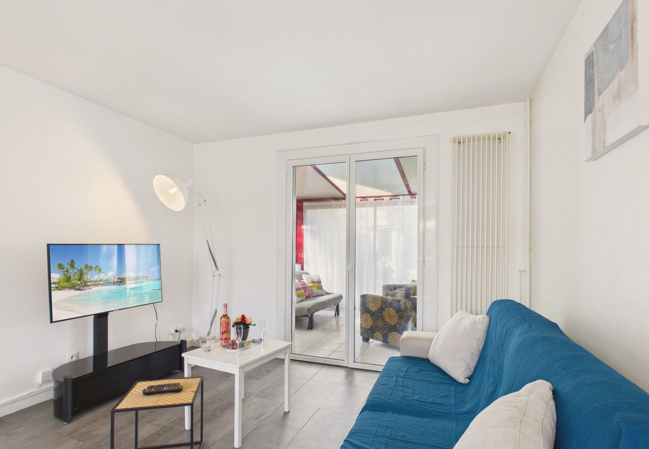 House in Les Sables-d´Olonne - Family home for 6, veranda & garden