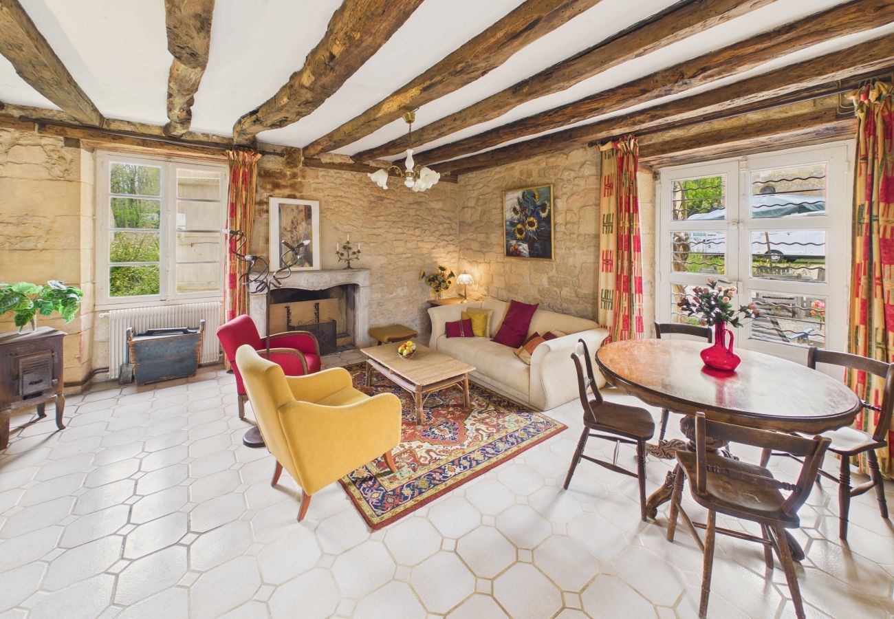 Cottage in Fanlac - The Pigeonnier, authentic house for 5