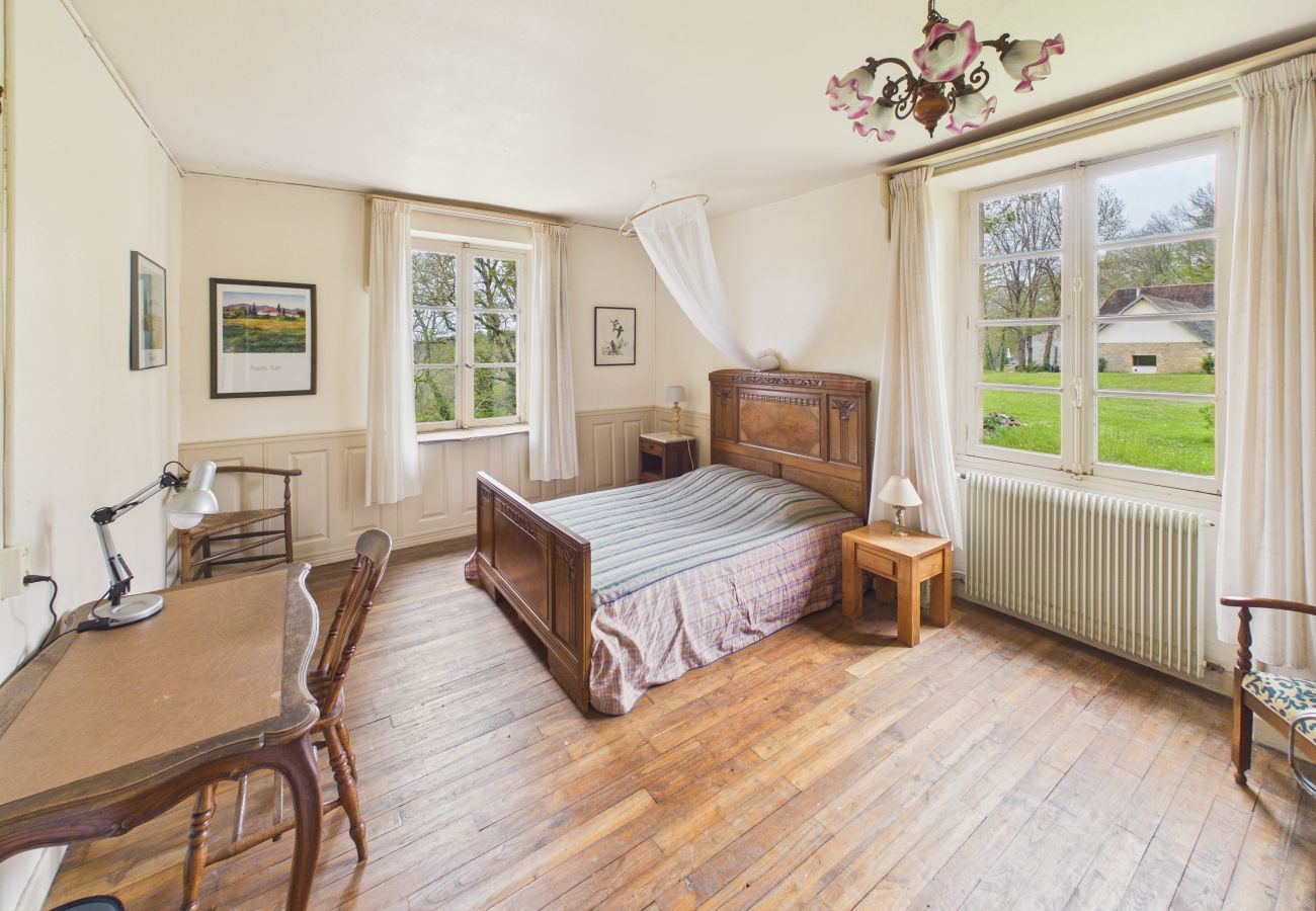 Cottage in Fanlac - The Pigeonnier, authentic house for 5