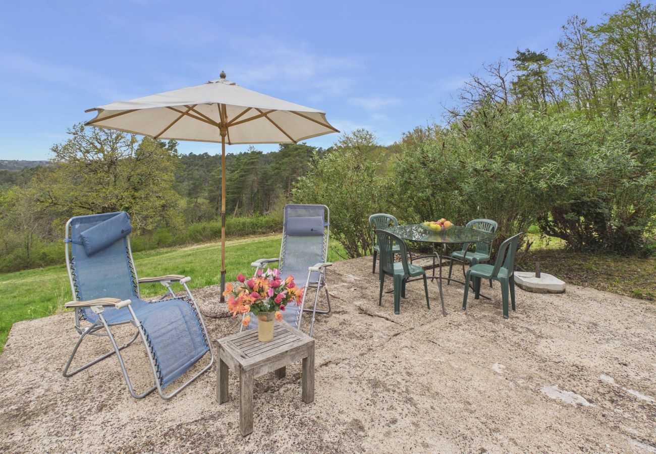 Cottage in Fanlac - Pleasant and friendly accommodation for 6 people