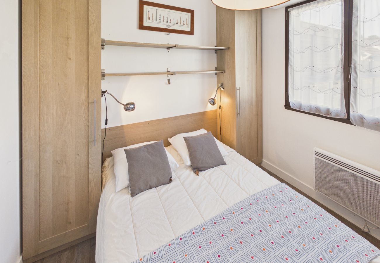 Apartment in Penmarch - Sea view apartment for 2 people