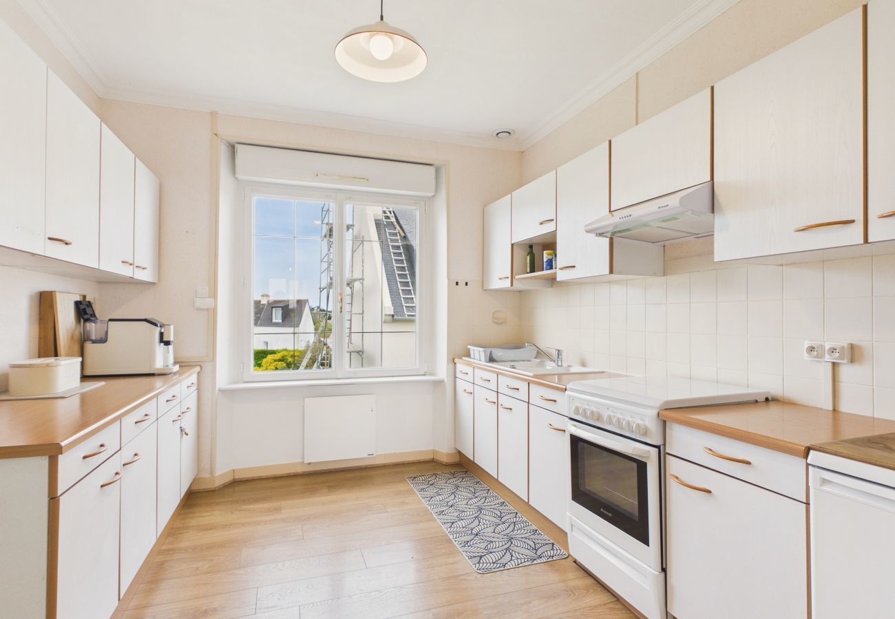 House in Brignogan-Plage - 450m from the beach, suitable for 3 adults/1 child