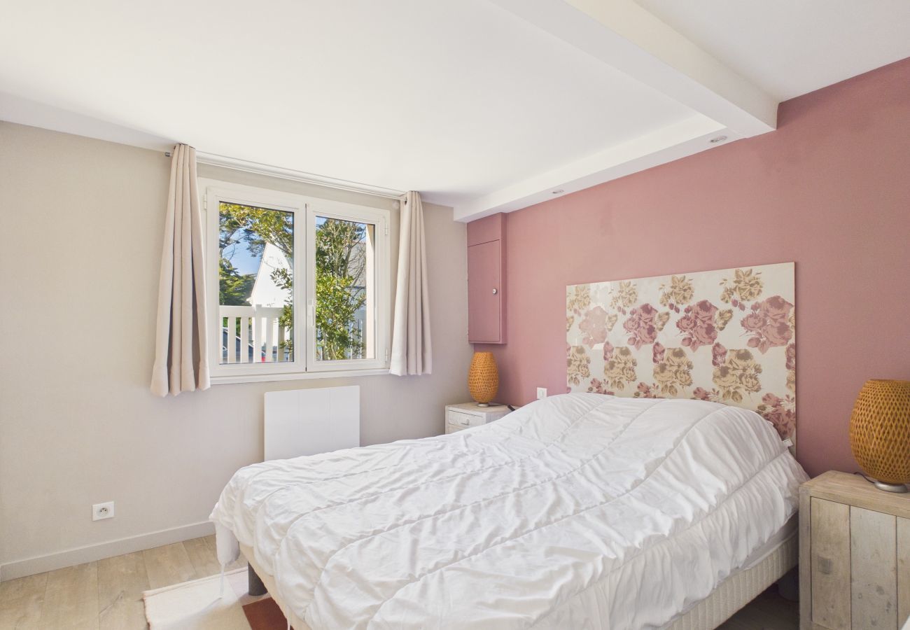 House in Le Pouliguen - 250m from the sea, family home with garden