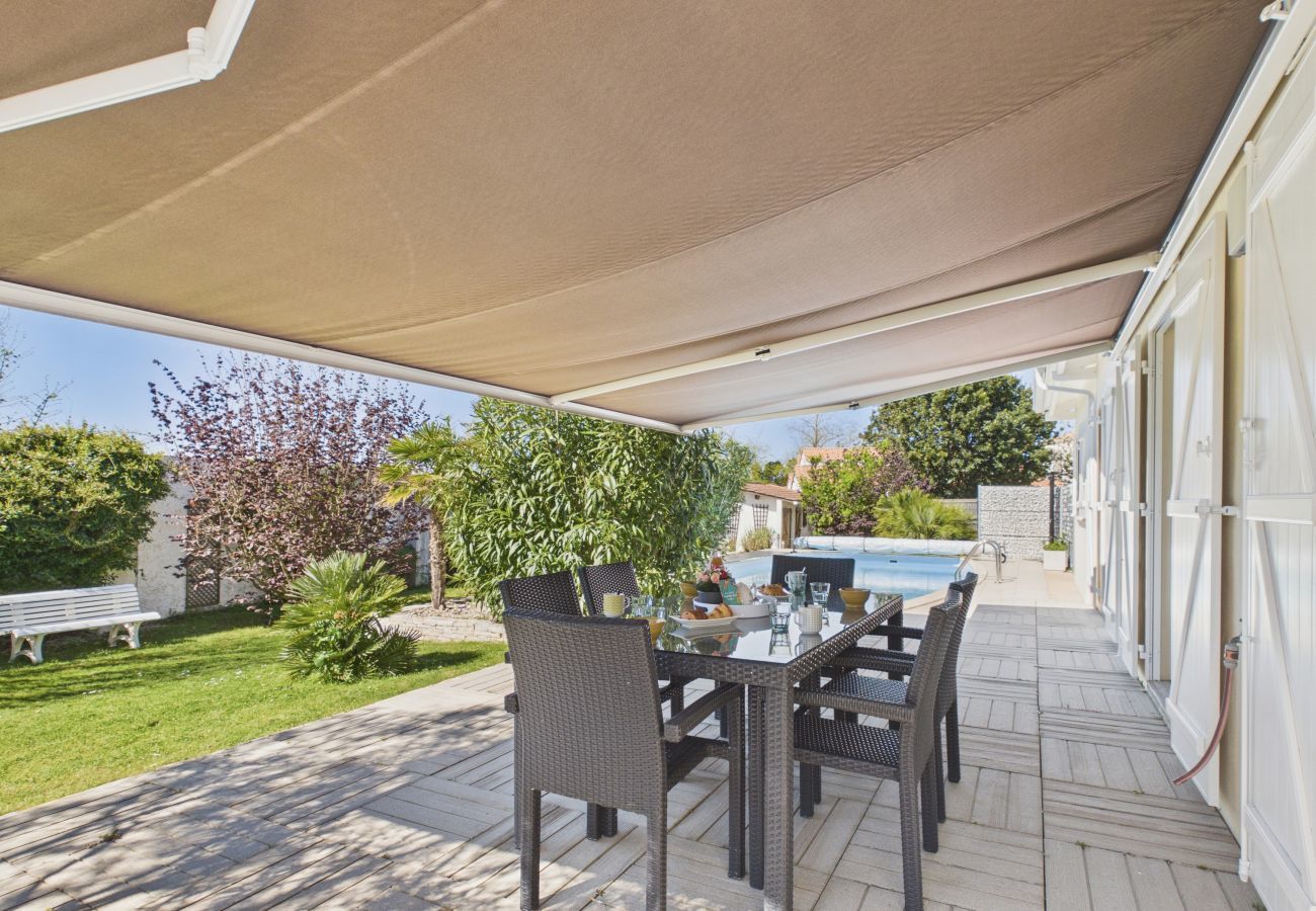 House in Les Sables-d´Olonne - Lovely house with pool for 8