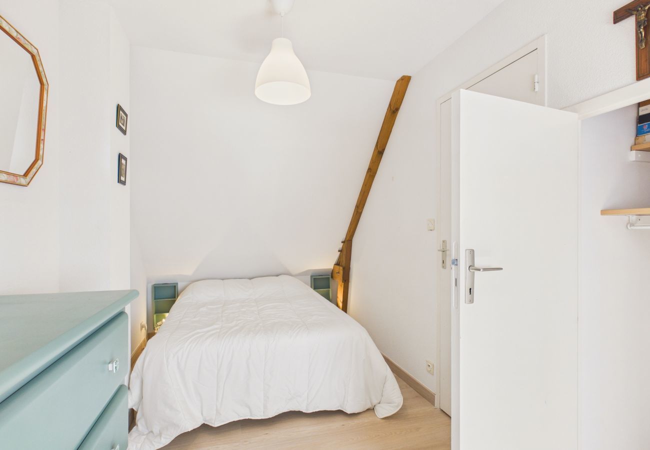 House in Saint-Gildas-de-Rhuys - 600m from the beach – House for 4 with garden