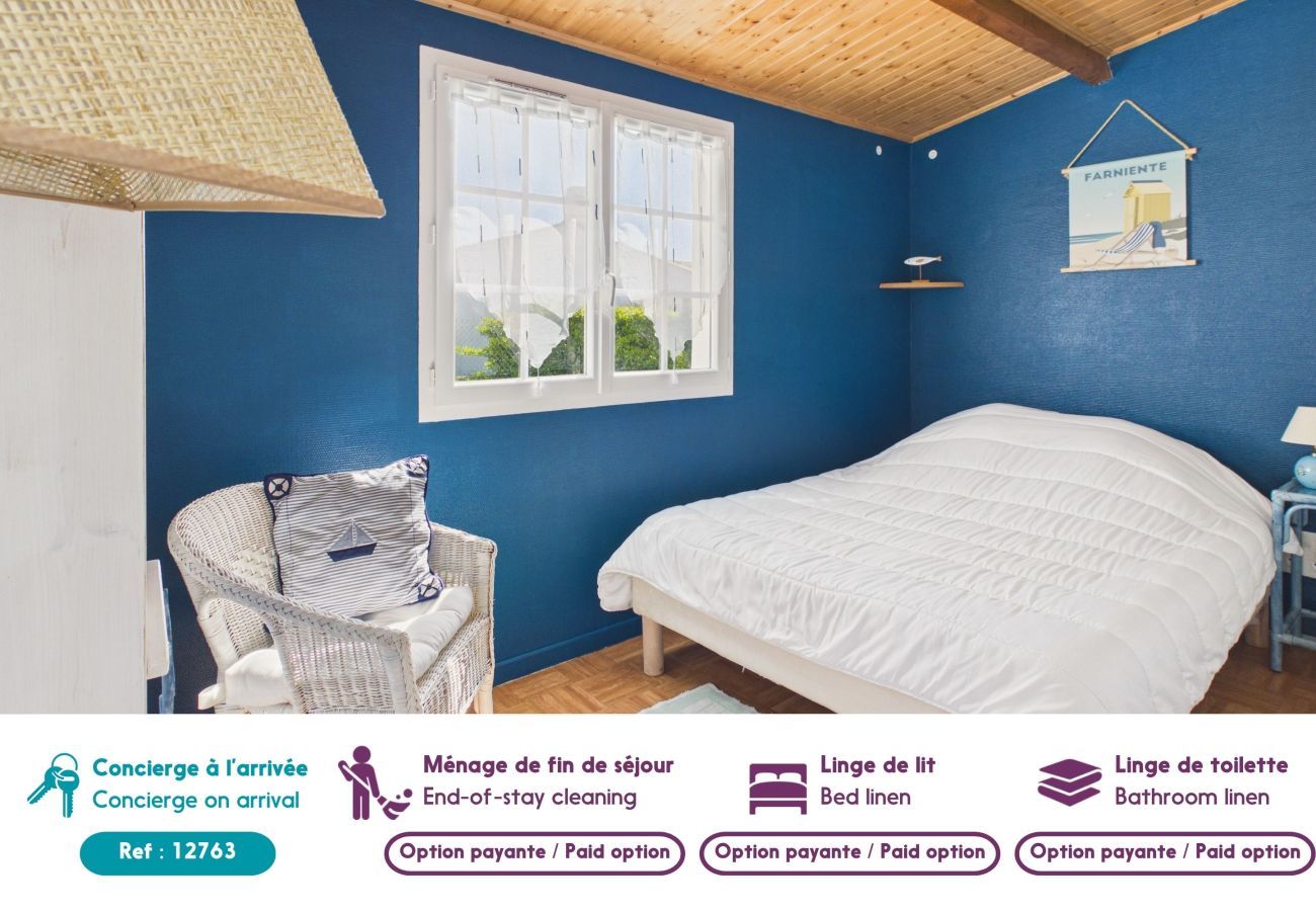 House in Barbâtre - Holiday for 8 with pool, sea ​​300 m away