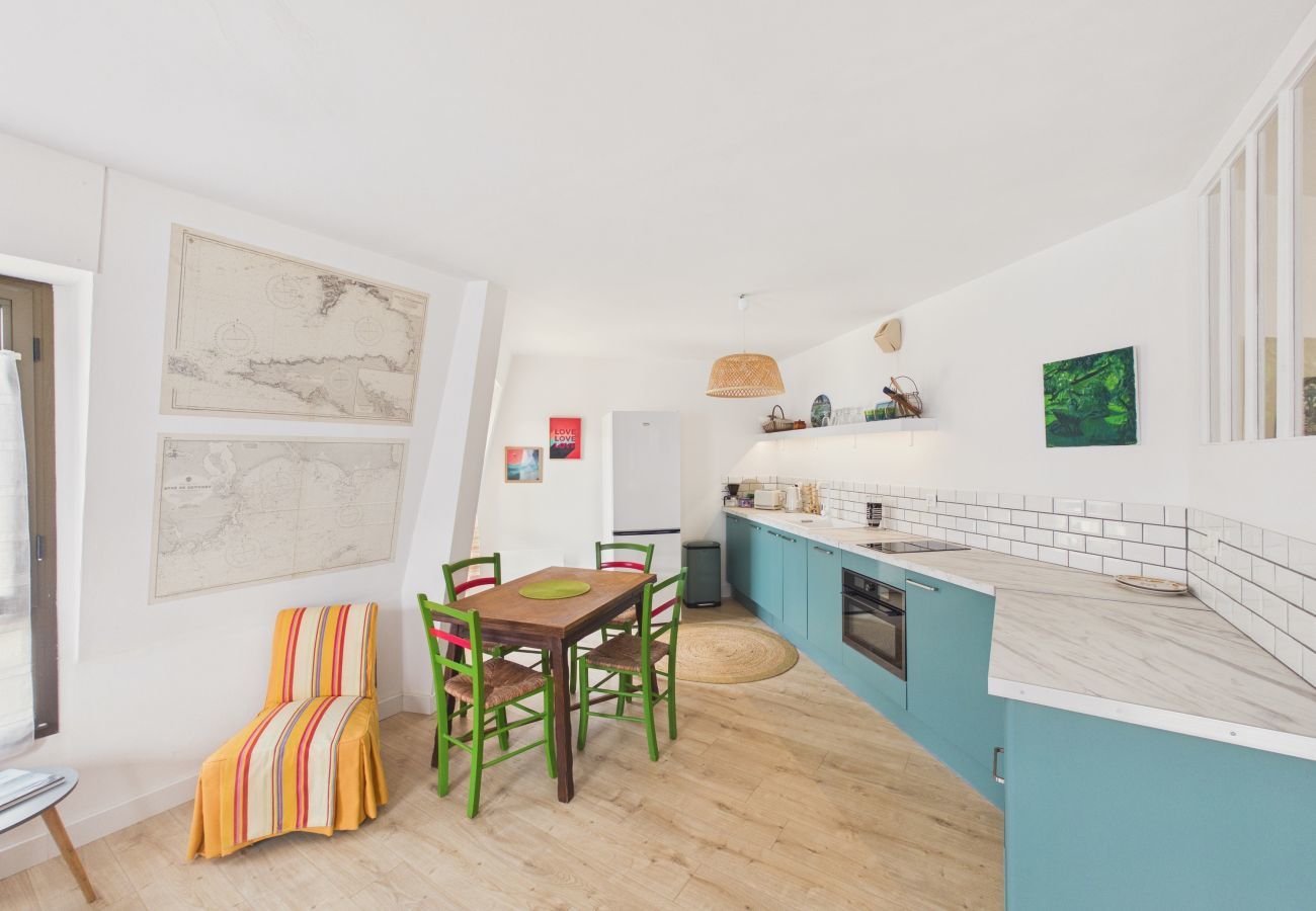 Apartment in Pont-l´Abbé - Charming apartment in the city center for 4 people