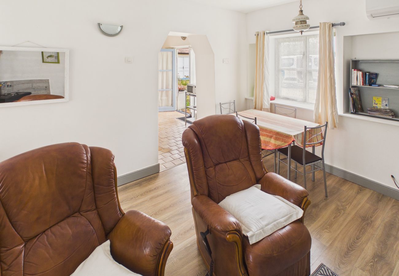 House in Montignac - House with pool 50 m from Lascaux IV for two