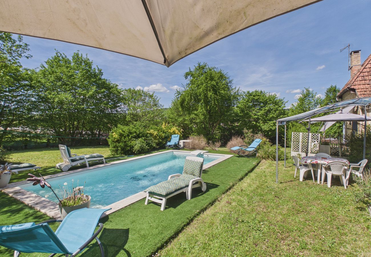 House in Montignac - House with pool 50 m from Lascaux IV for two