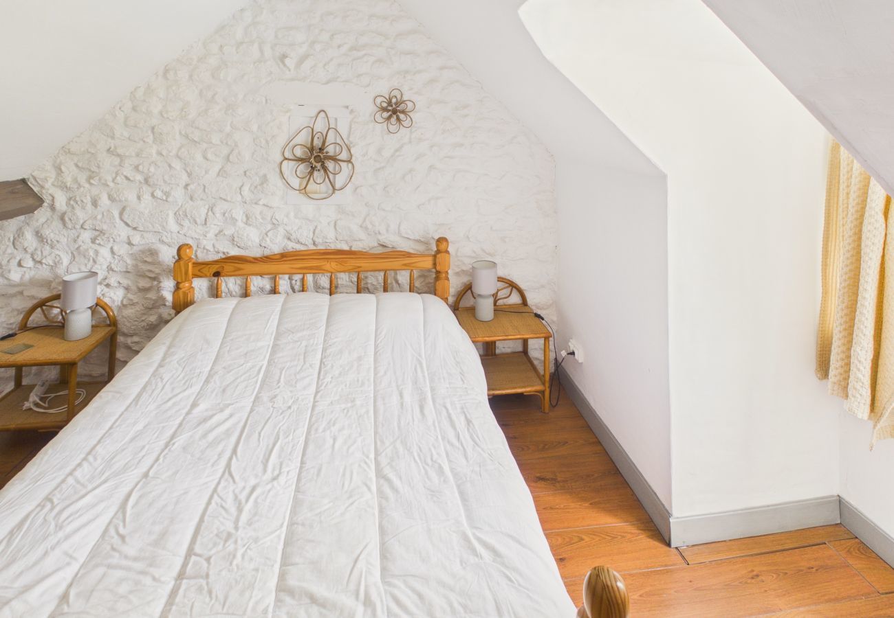 House in Montignac - House with pool 50 m from Lascaux IV for two