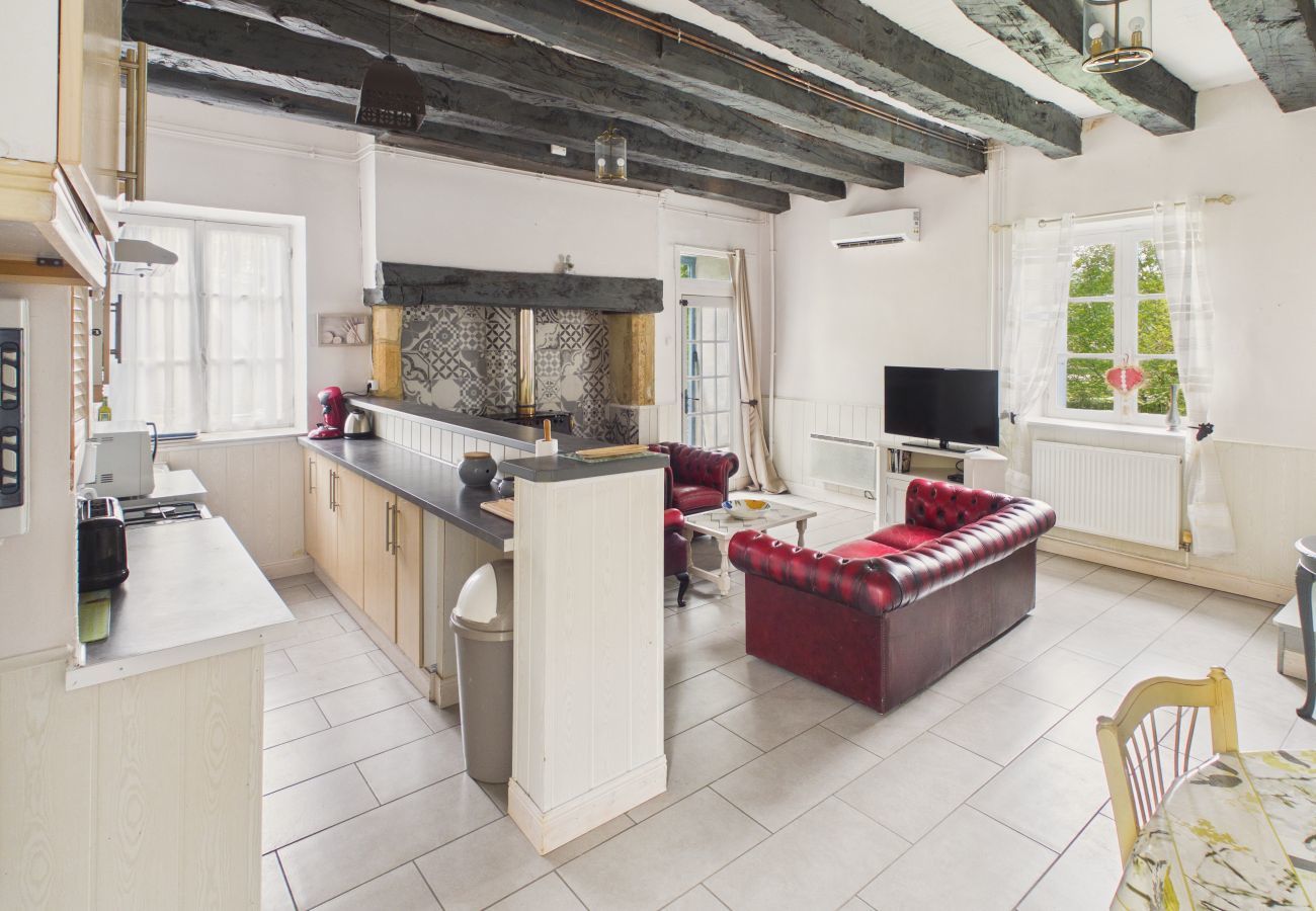 House in Montignac - House with pool 50 m from Lascaux IV for 3