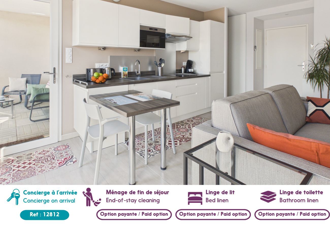 Apartment in Andernos-les-Bains - 350m from beach, apartment in city center