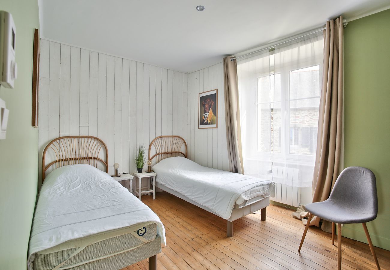 House in Saint-Suliac - Superb house for 4, beach 600m away