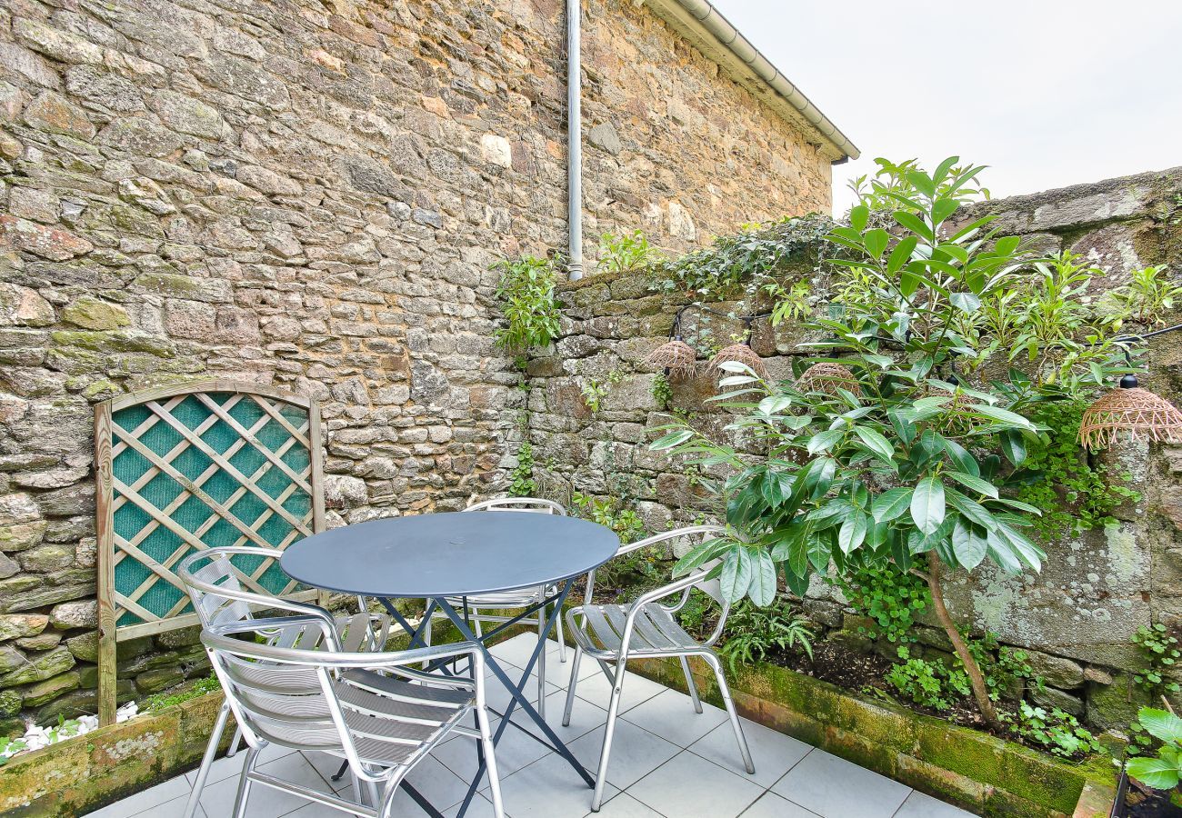 House in Saint-Suliac - Superb house for 4, beach 600m away