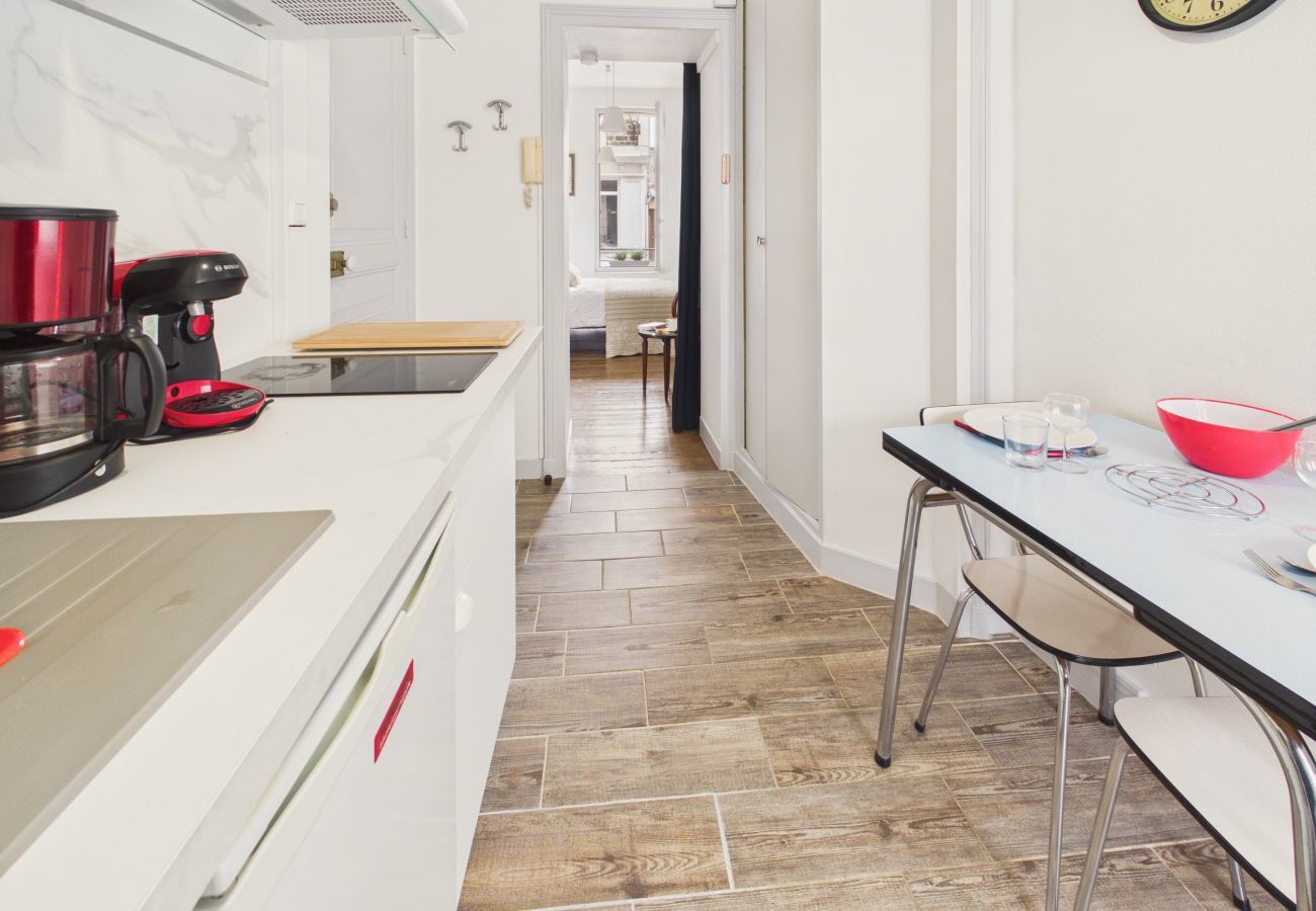 Apartment in Dinard - 400 m from the beach, apartment for 2