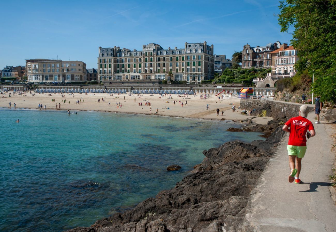 Apartment in Dinard - 400 m from the beach, apartment for 2