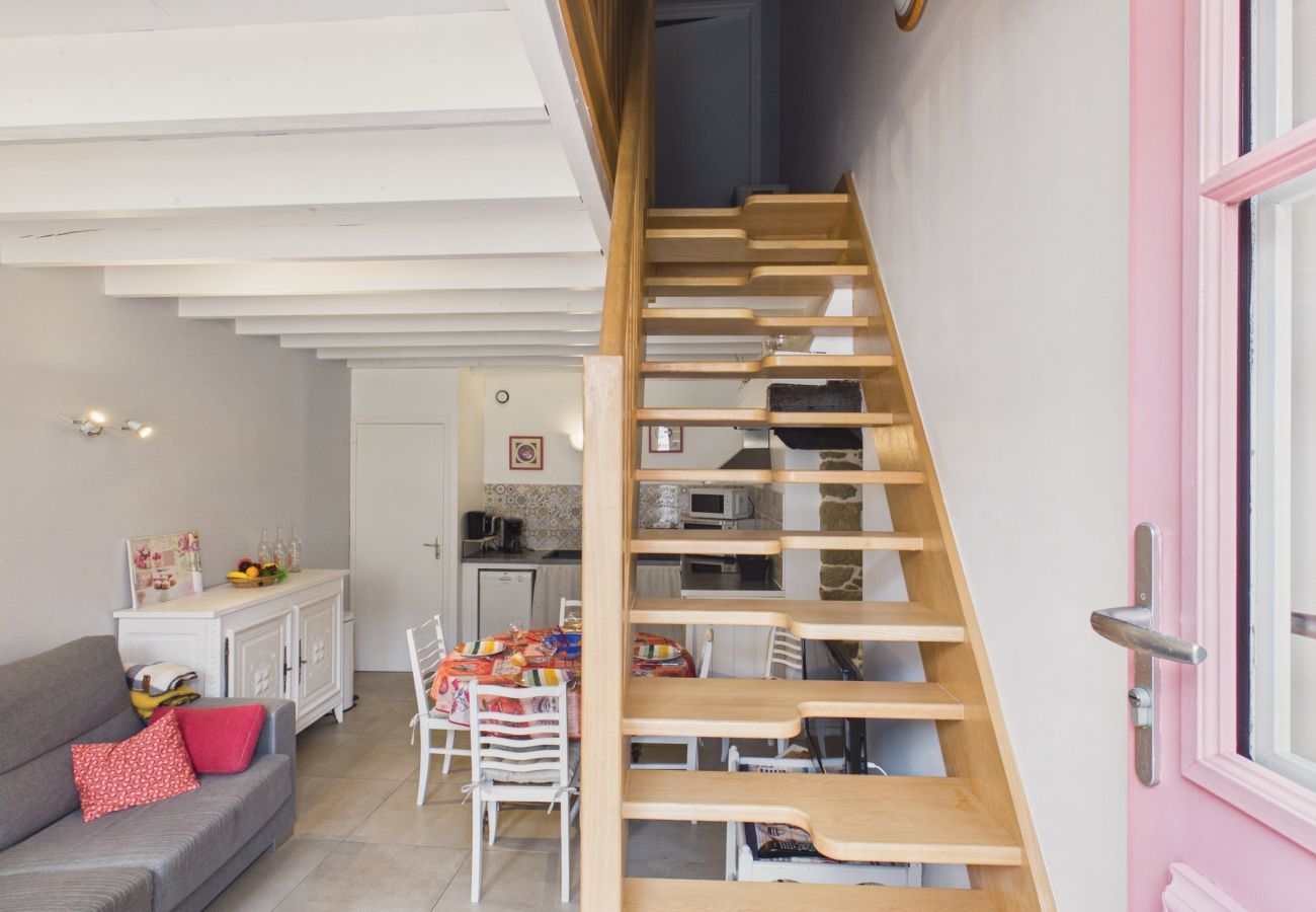 House in Sarzeau -  200m from the sea - stone house for 4