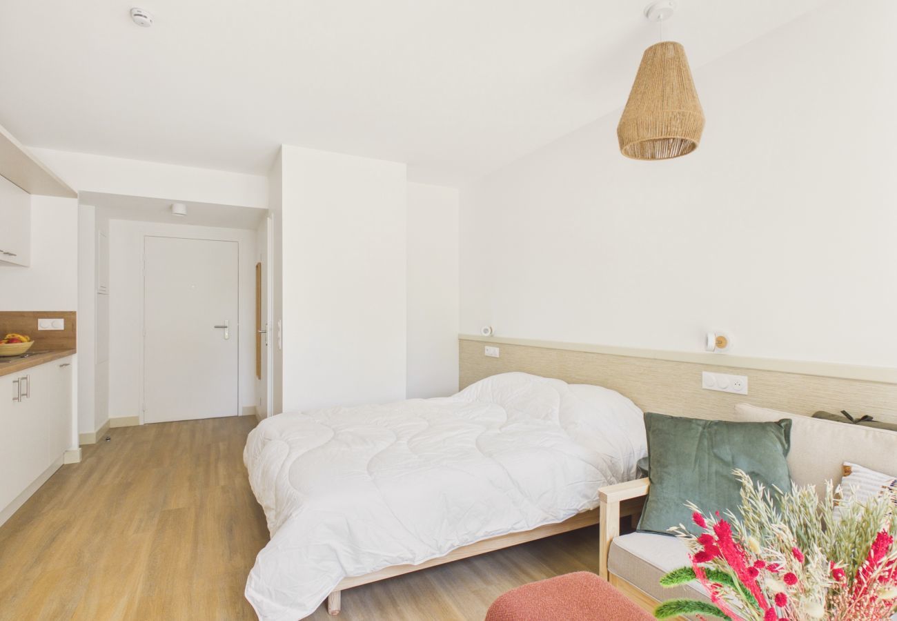 Studio in Biscarrosse - Le Fish - studio for 3 - shared pool