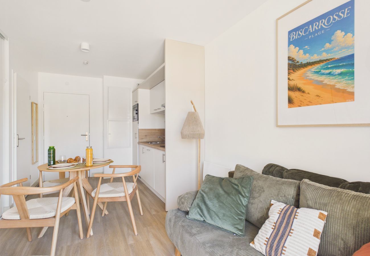 Apartment in Biscarrosse - Noosa apartment 4 guests shared pool