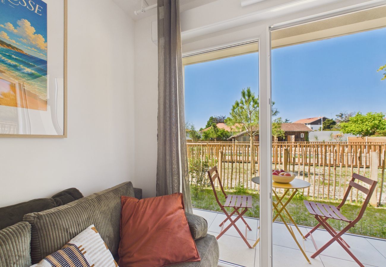 Apartment in Biscarrosse - Noosa apartment 4 guests shared pool