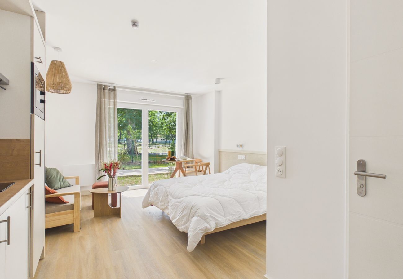 Studio in Biscarrosse - Le Quad - studio for 3 - shared pool