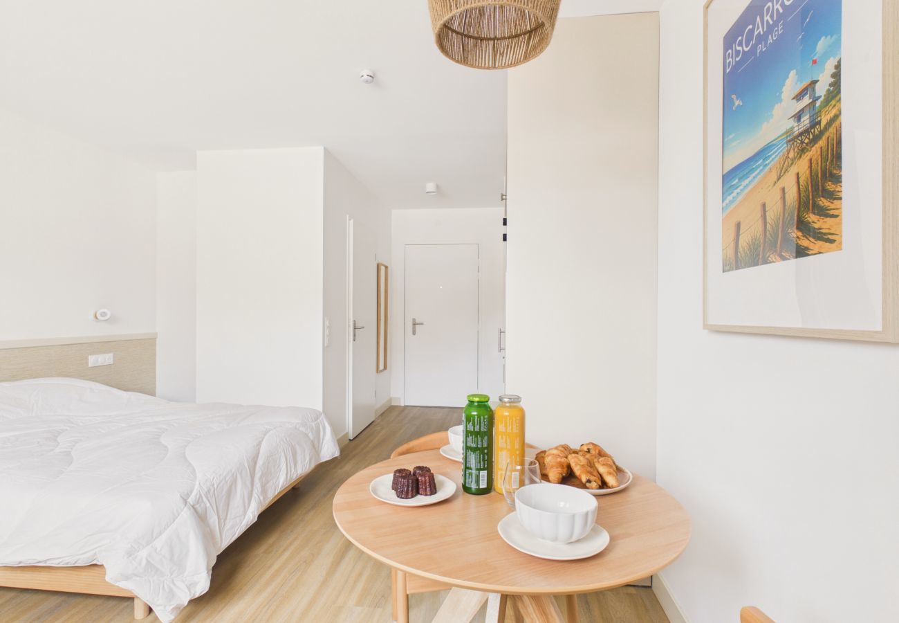Studio in Biscarrosse - Le Break - studio for 3 people - shared pool