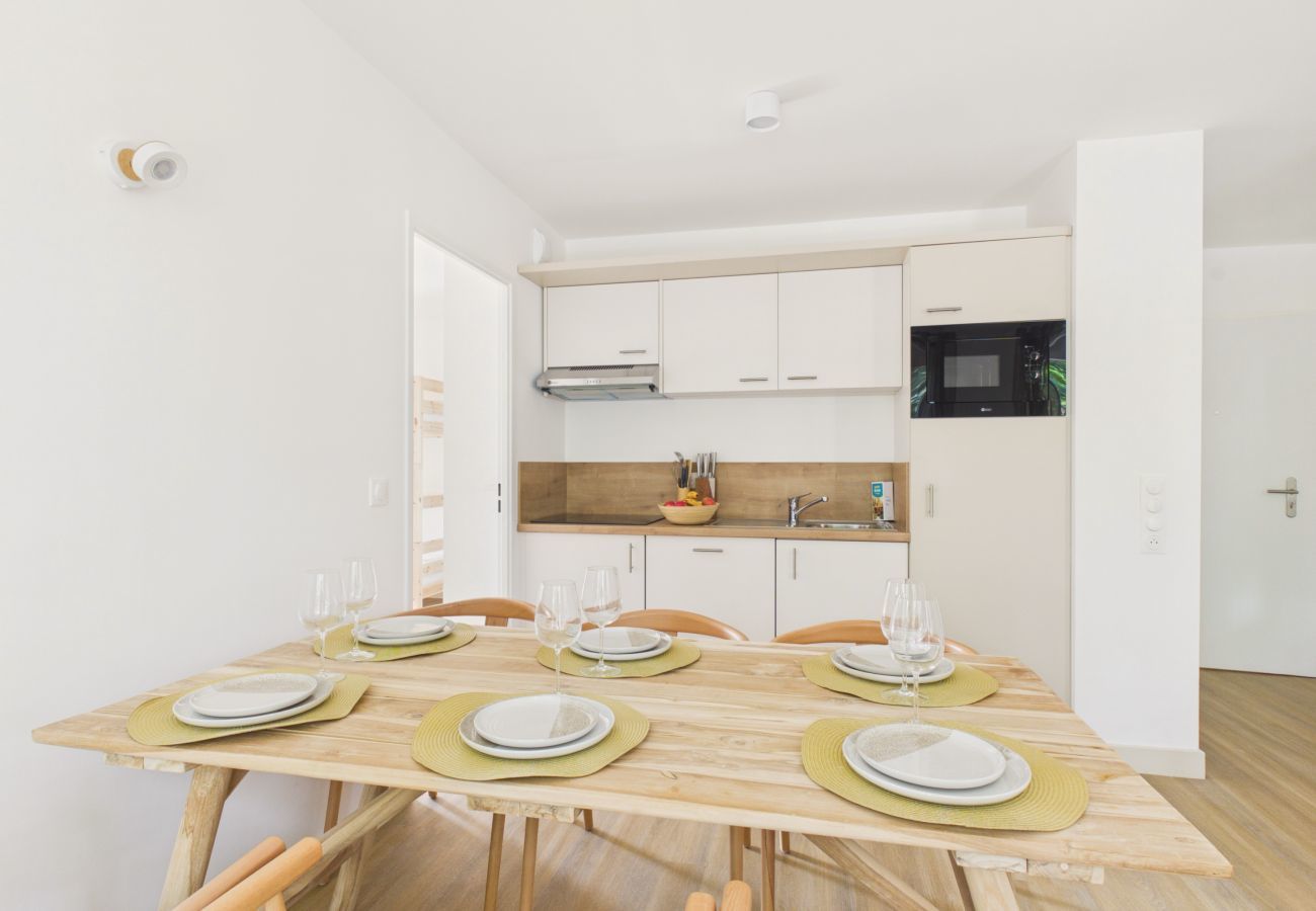 Apartment in Biscarrosse - La Vague Dorée - 6 guests - shared pool