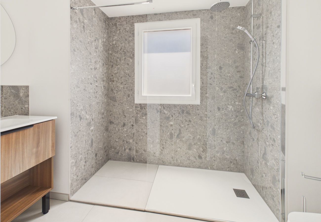 Studio in Biscarrosse - The Egg - studio for 2 - shared pool