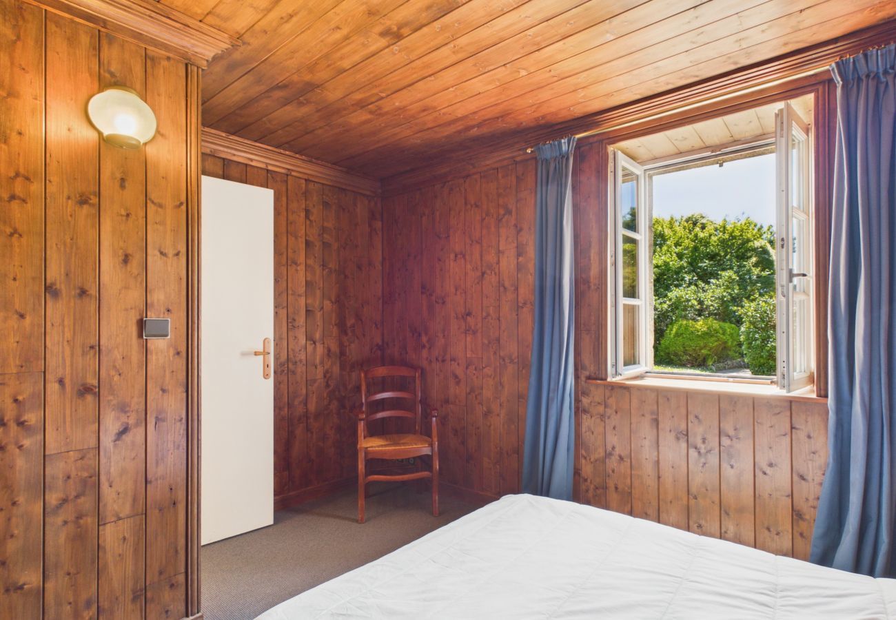 House in Landéda - Charming house for 11, close to the beach