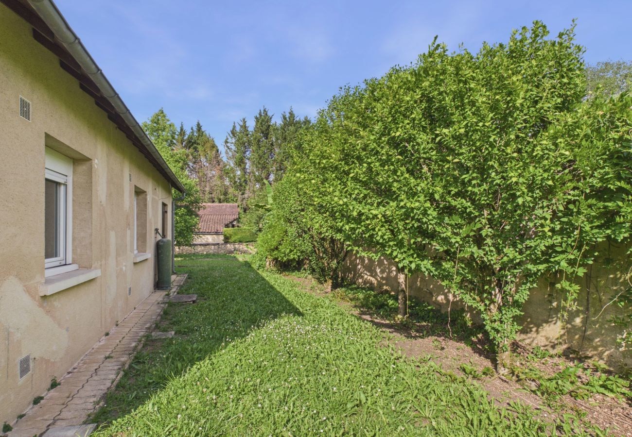 House in Saint-Cyprien - Large garden, house for 4 in St Cyprien